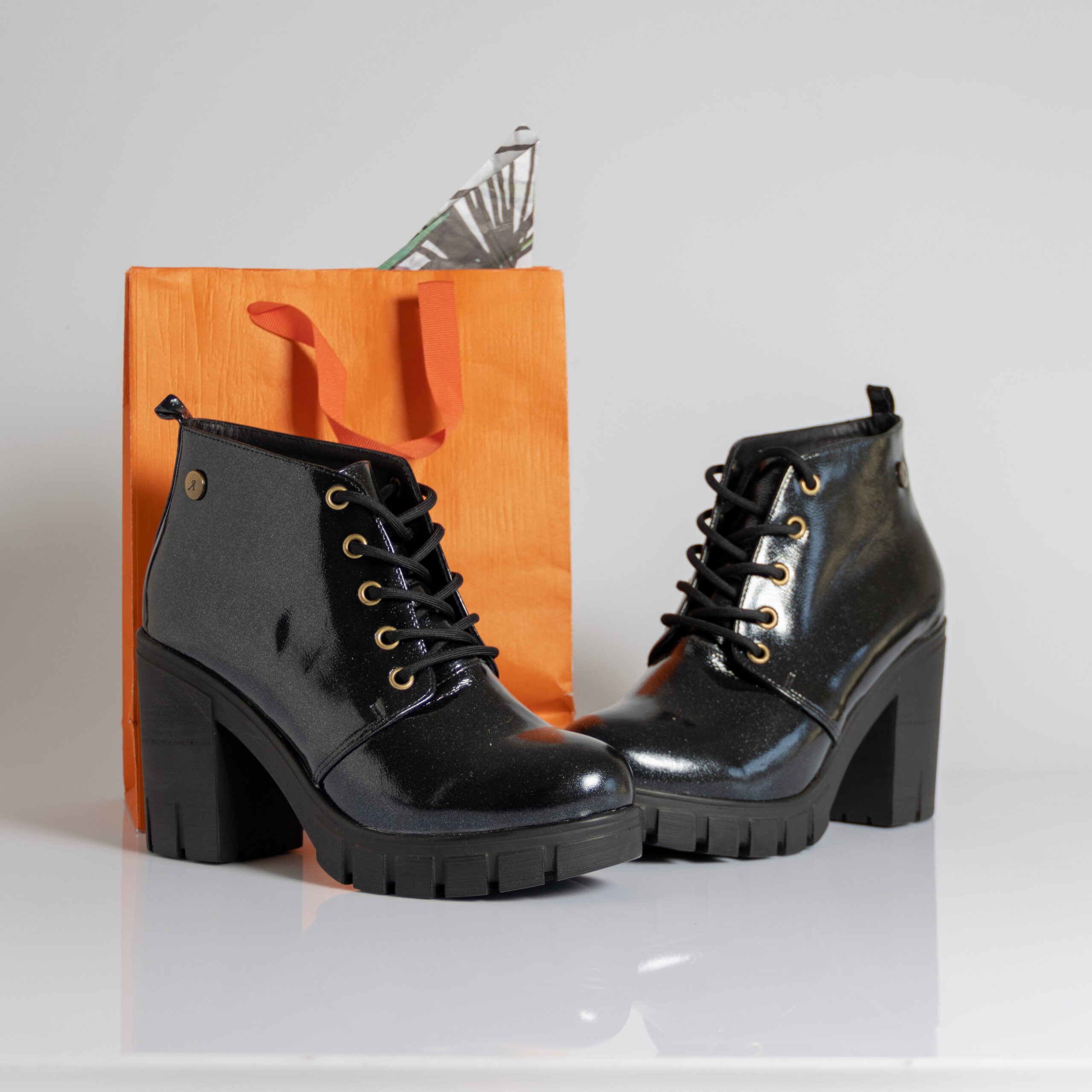 Botin lara negro brillo - Imagen 4
